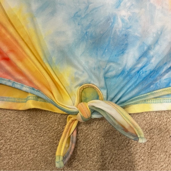 Tru Luv short sleeved, tie-dye, top, size 8 - Picture 3 of 5